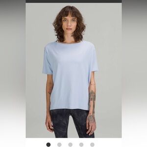 Lululemon Back in Action Nulu Short Sleeve Blue Linen 6